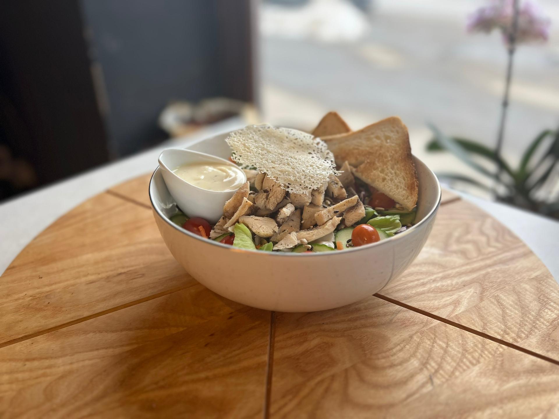 Grilled chicken salad